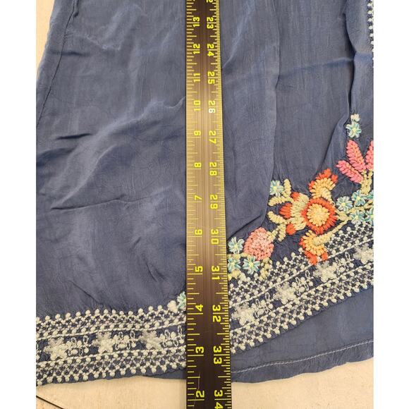 Johnny Was Women's Blue Embroidered Shift Dress SZ Small - Picture 8 of 8